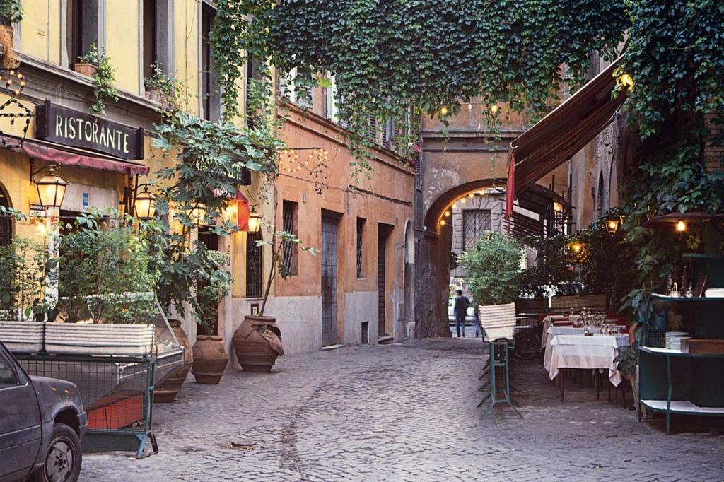 Velvet Trastevere Apartment ローマ 部屋 写真
