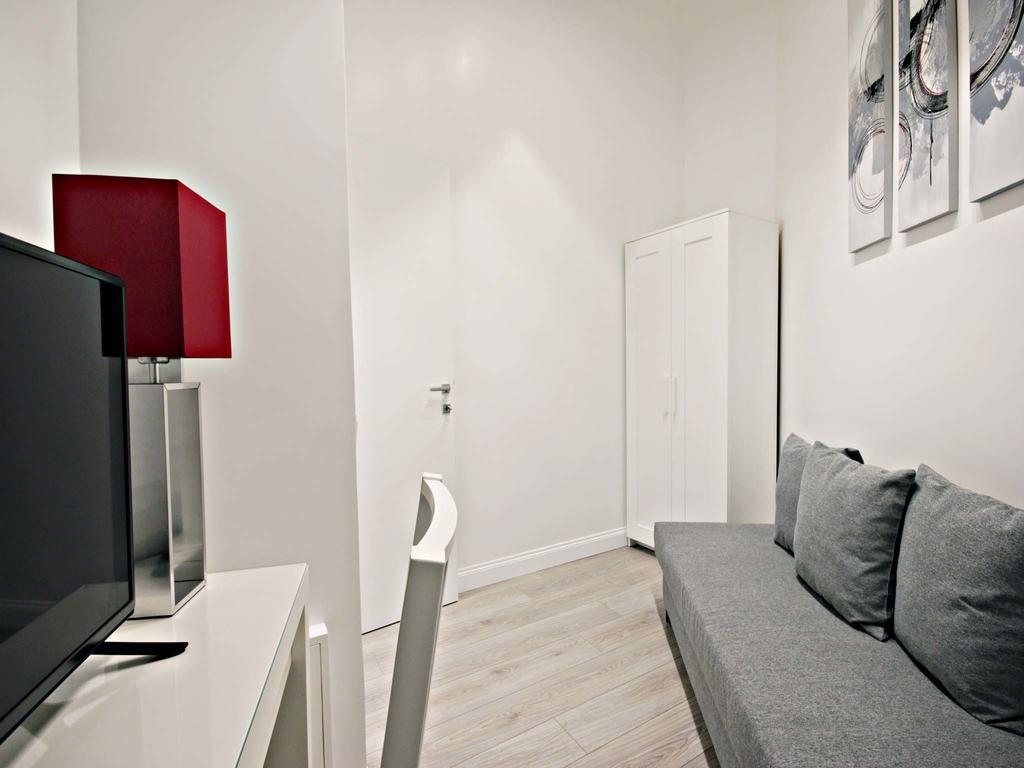 Velvet Trastevere Apartment ローマ 部屋 写真